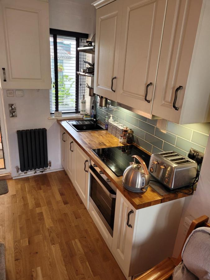 Little Haven 1 Bedroom House Sought After Area Topsham Buitenkant foto